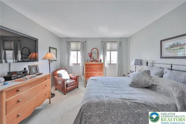 $319,900 | 2885 Greenleaf Court, Bethlehem, PA 18017
