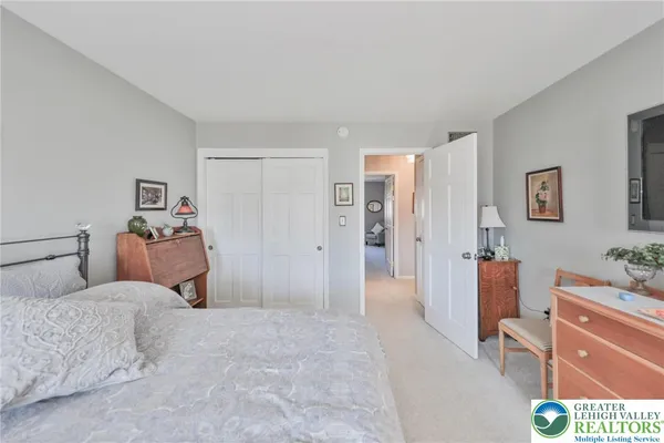 $319,900 | 2885 Greenleaf Court, Bethlehem, PA 18017