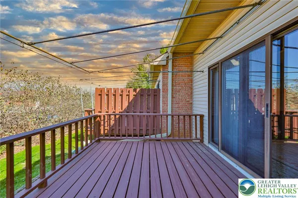 $319,900 | 2885 Greenleaf Court, Bethlehem, PA 18017