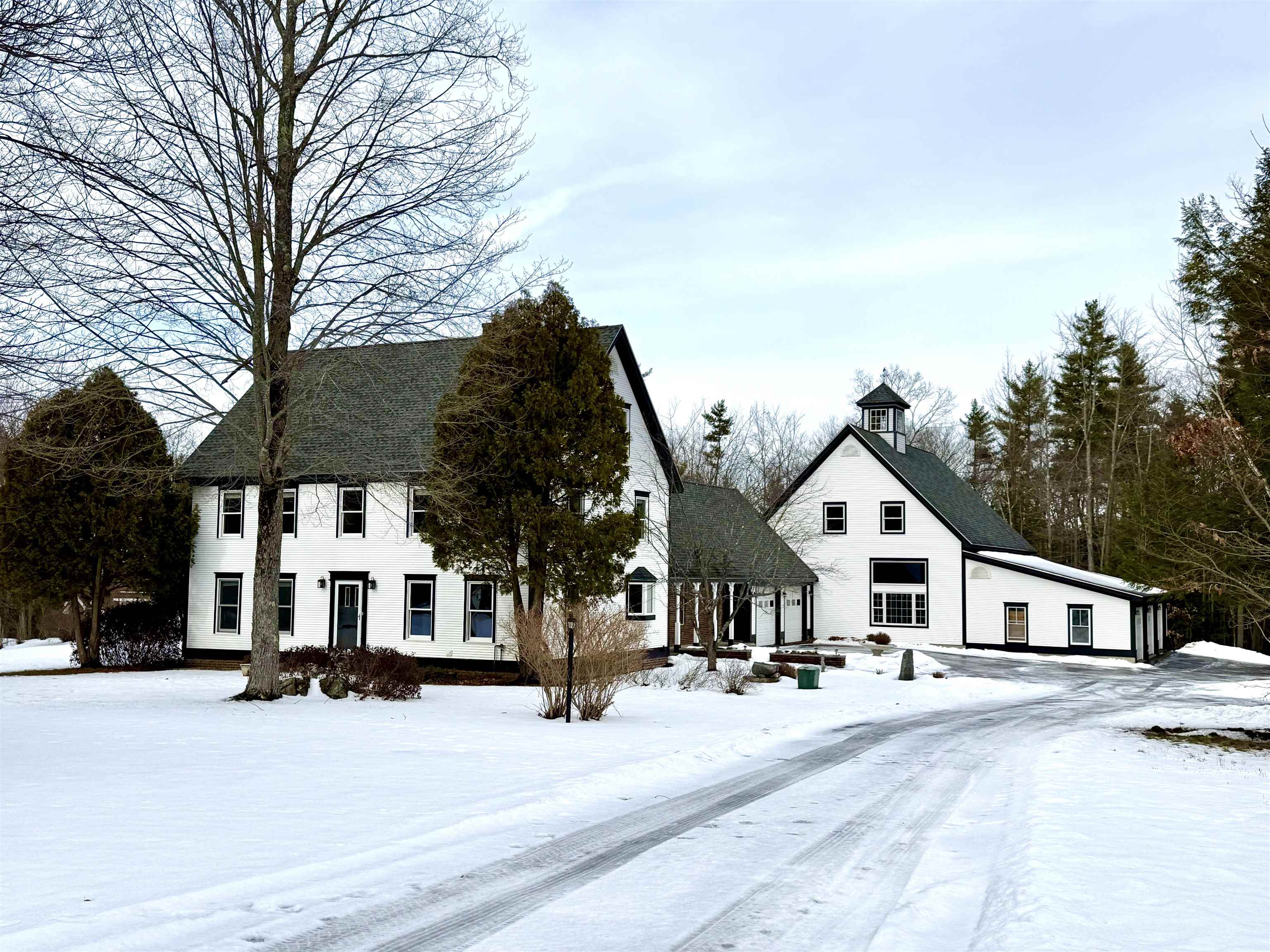 7 Morgan Drive Bow, NH 03304 - Photo 2 of 60