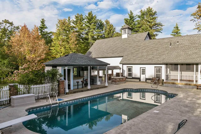 $1,199,000 | 7 Morgan Drive, Bow, NH 03304