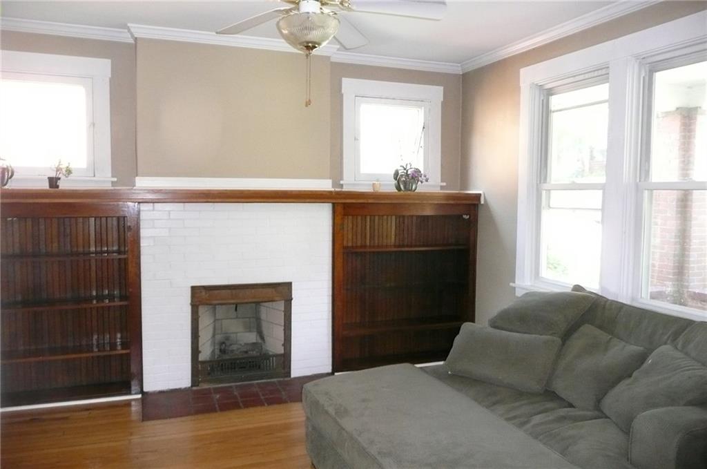 319 Elm Road Ambridge, PA 15003 - Photo 3 of 24 Gallery Image 3