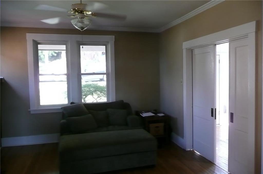 319 Elm Road Ambridge, PA 15003 - Photo 4 of 24 Gallery Image 4