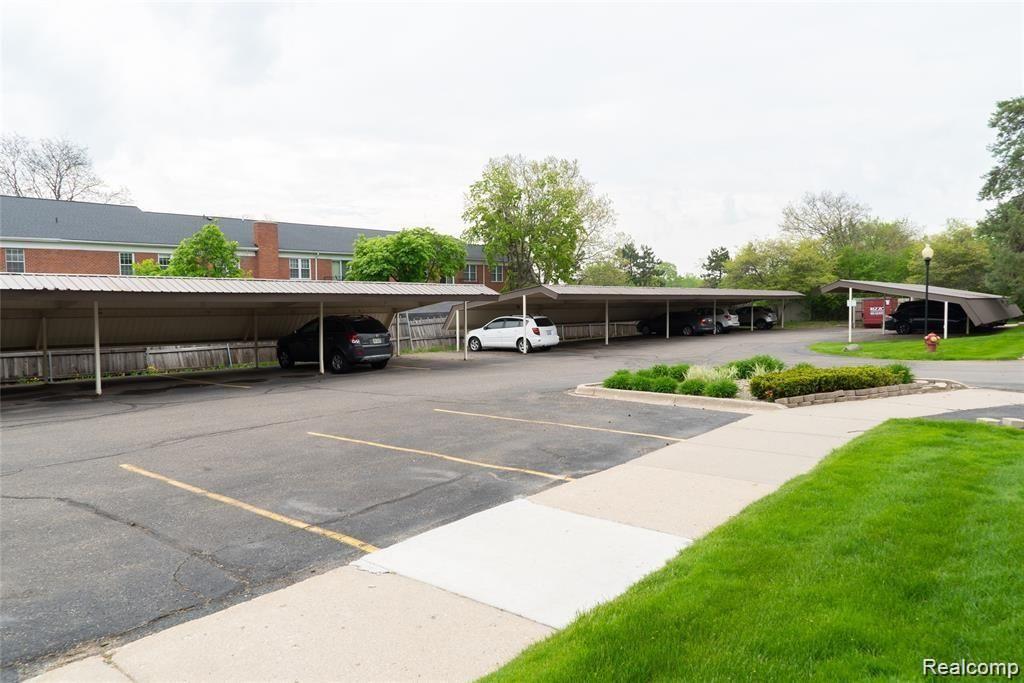 31993 West 12 Mile Road, Unit 306 Farmington, MI 48334 - Photo 16 of 18
