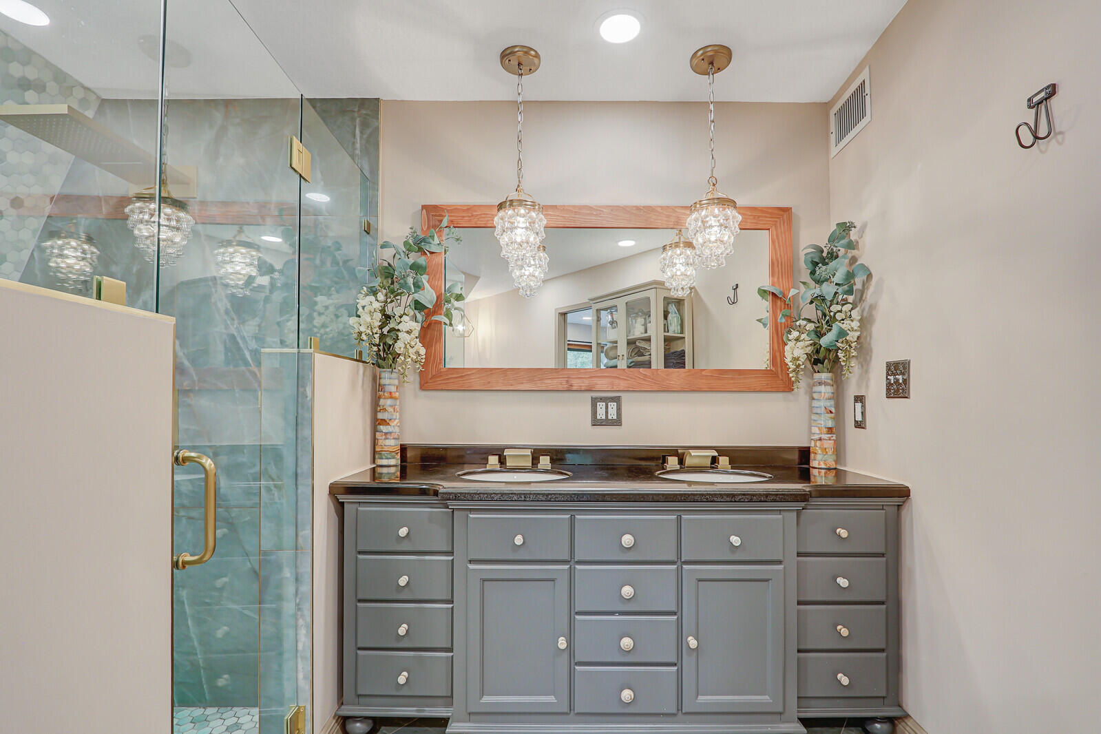 10530 Sandy Run Road Jupiter, FL 33478 - Photo 32 of 64 Master Bathroom