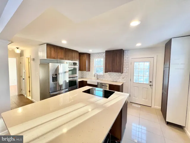 $2,850 | 13734 Moccasin Court, Woodbridge, VA 22193