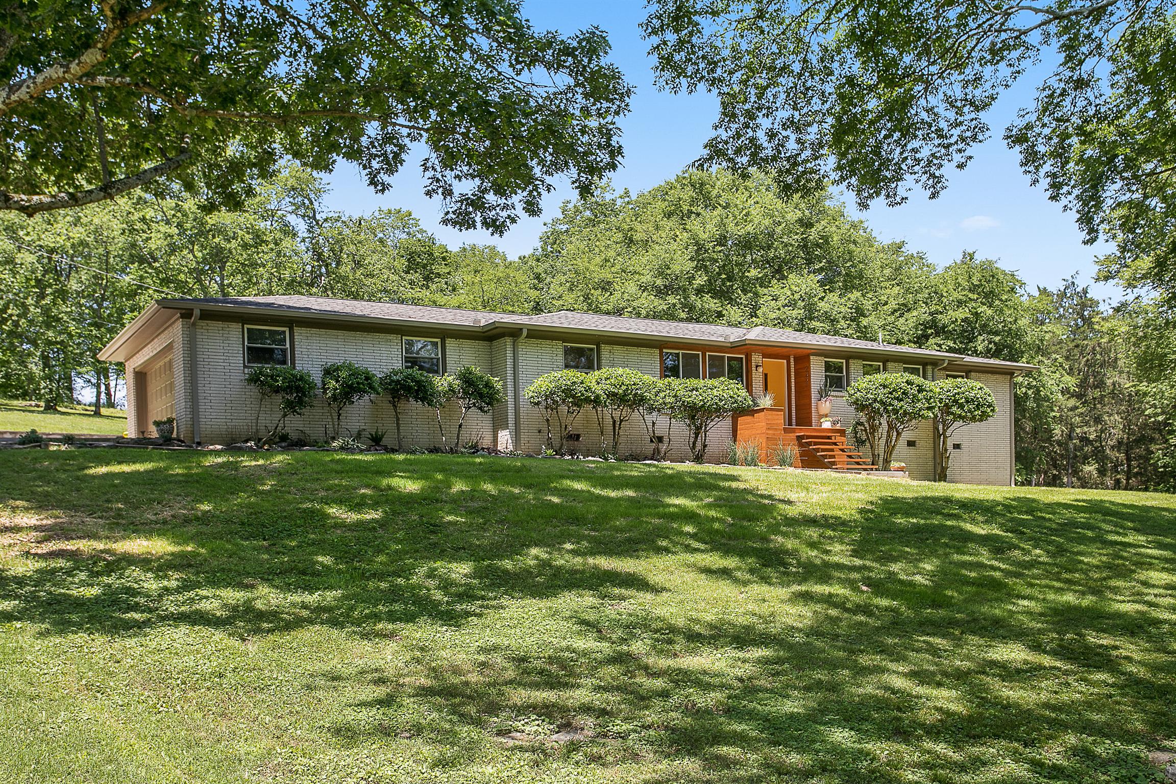 4331 Setters Road Nashville, TN 37218 - Photo 1 of 30 Gallery Image 1
