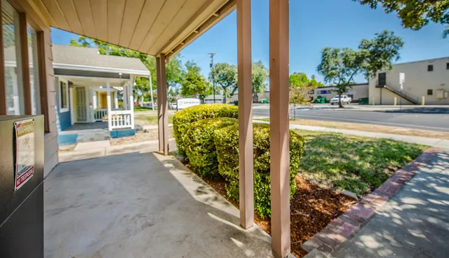 $450,000 | 15 Court Street, Woodland, CA 95695