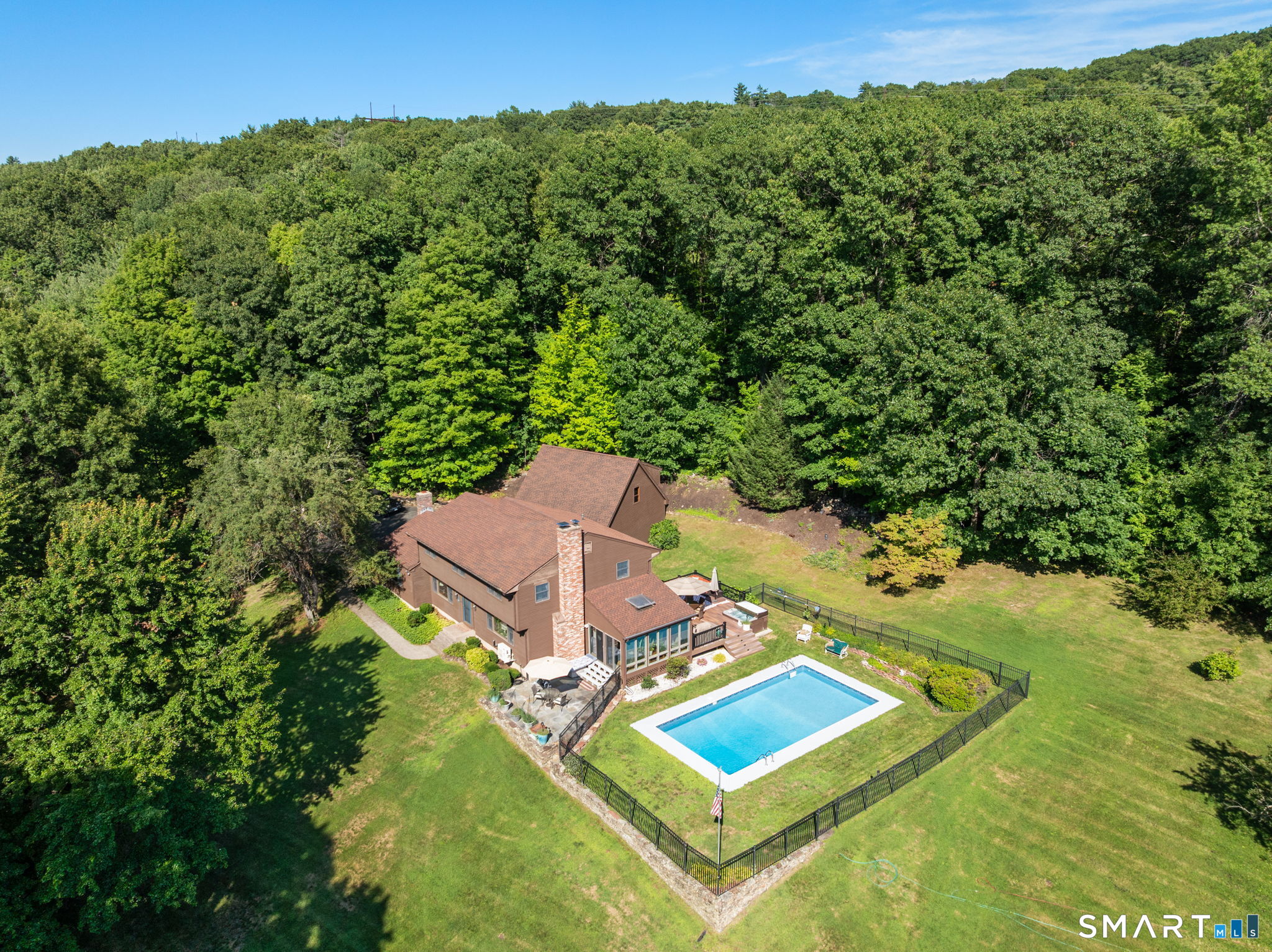 3289 Phelps Road Suffield, CT 06093 - Photo 39 of 40 Gallery Image 39