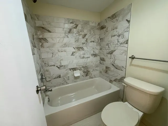 $2,000 | 9960 Pineapple Tree Drive, Unit 108, Boynton Beach, FL 33436