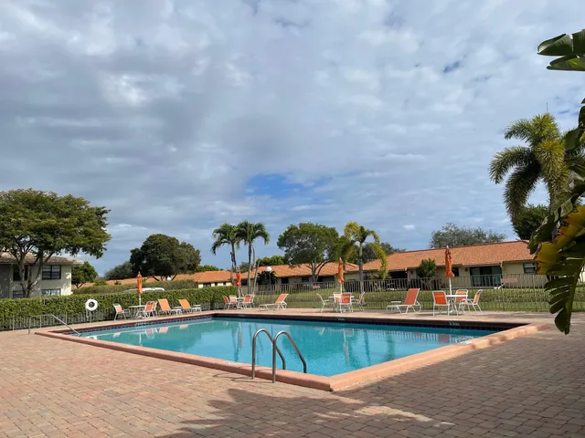 $2,000 | 9960 Pineapple Tree Drive, Unit 108, Boynton Beach, FL 33436