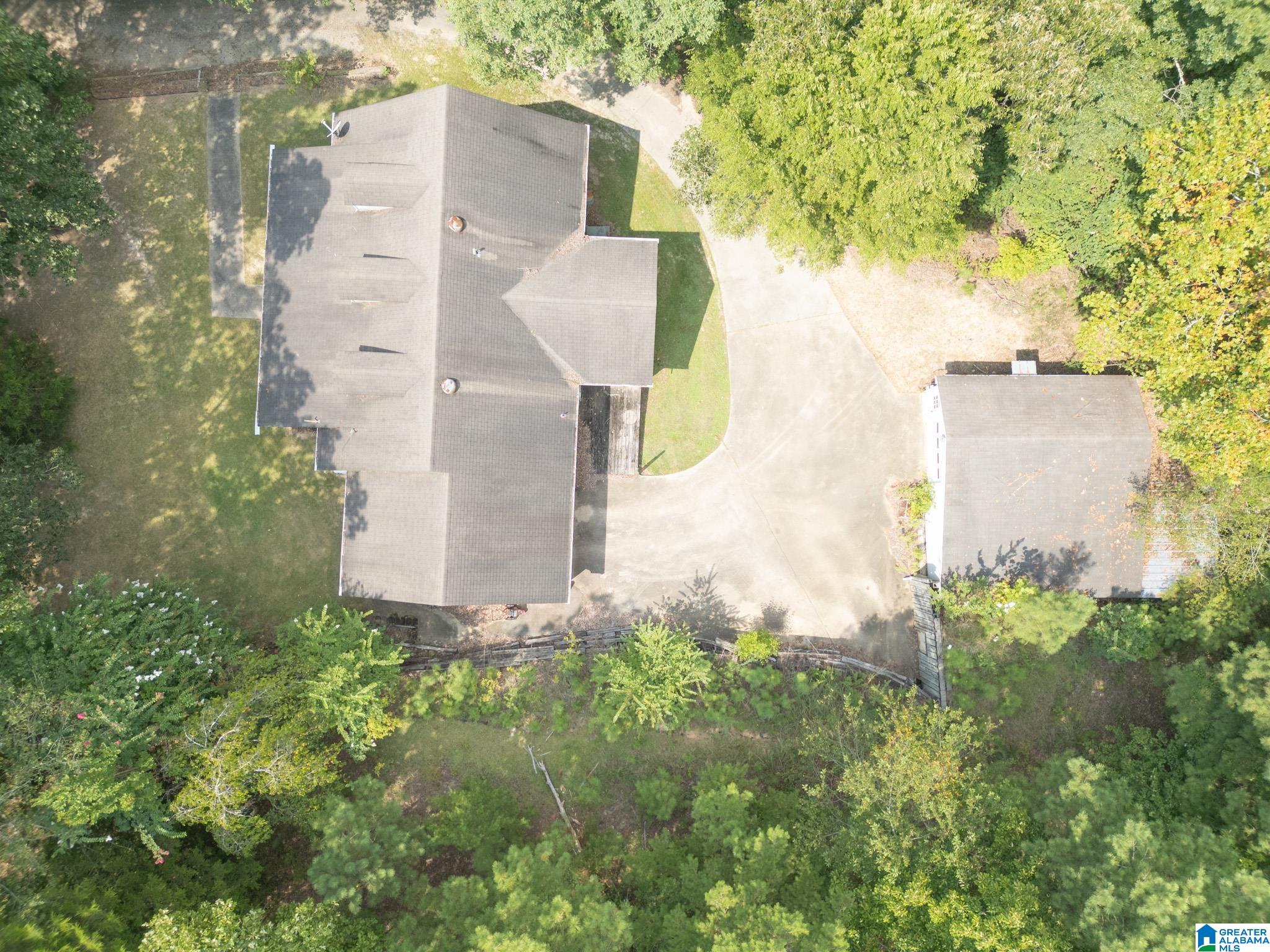 685 Faulkner Road Oneonta, AL 35121 - Photo 3 of 59