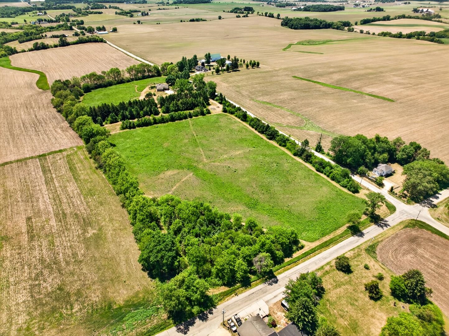 N2028 Steiner Road Monroe, WI 53566 - Photo 11 of 80