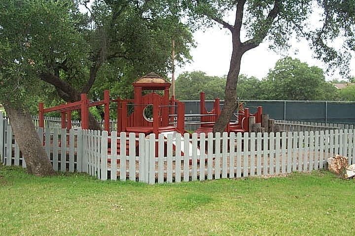 11600 Gun Powder Court Austin, TX 78748 - Photo 27 of 40 Capistrano Park In Shady Hollow Neighborhood.