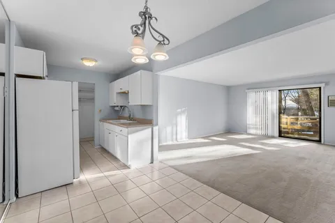 $125,000 | 4397 Wilshire Boulevard, Unit 204, Mound, MN 55364