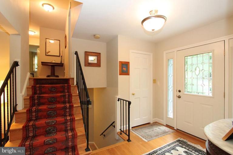 6105 Winnebago Road Bethesda, MD 20816 - Photo 13 of 27 Foyer Staircase