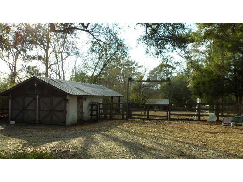 18046 Willie B Road Covington, LA 70435 - Photo 4 of 17