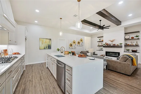 $399,900 | 2805 CAPTAIN Court, Bryan, TX 77808