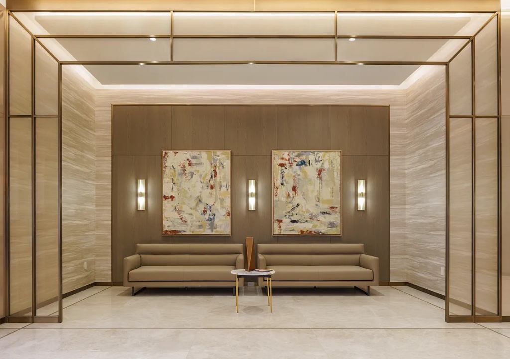 3 Court Square, Unit 621 Queens, NY 11101 - Photo 9 of 13 a view of entryway