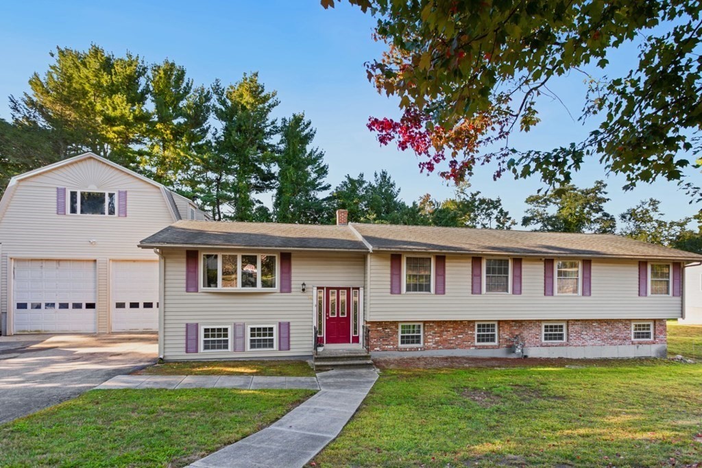 14 Catherine Drive, Peabody, MA 01960 Compass