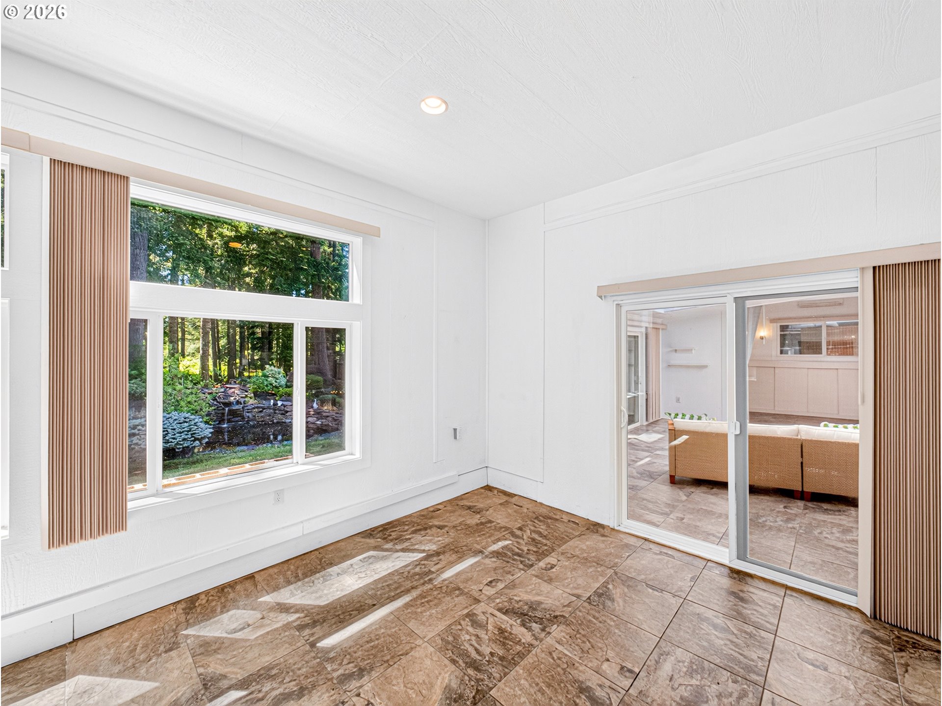27241 South Pederson Road Estacada, OR 97023 - Photo 17 of 43 Great Room