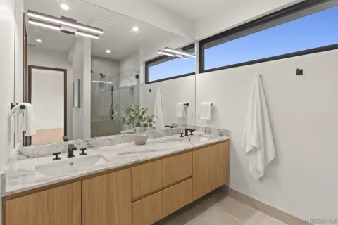 $6,195,000 | 2448 Sagebrush Court, La Jolla, CA 92037