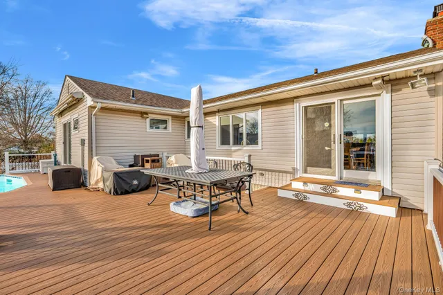a view of a lake with houses