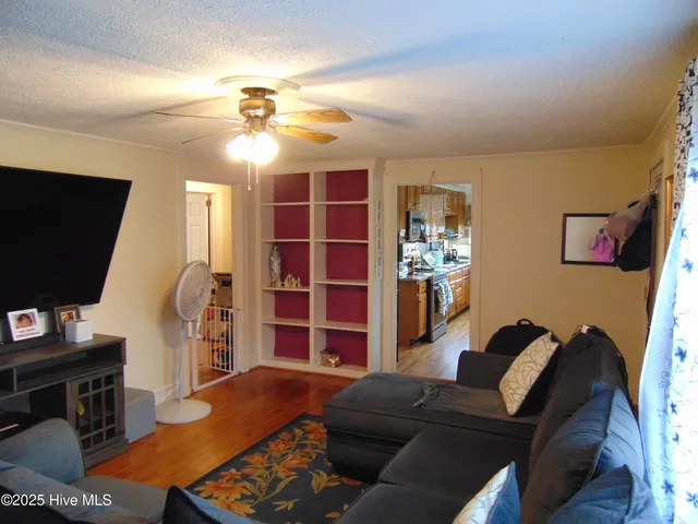 $149,900 | 104 East Edgecombe Street, Macclesfield, NC 27852