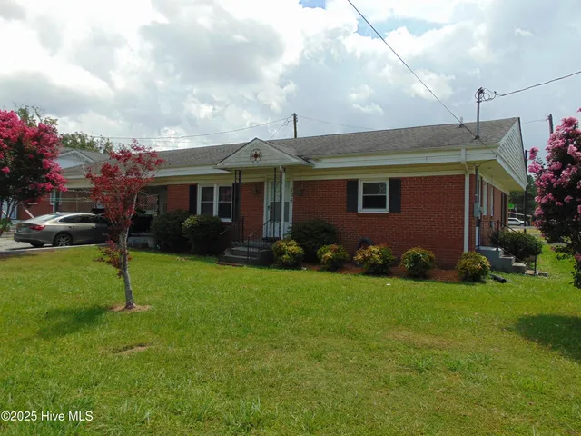 $149,900 | 104 East Edgecombe Street, Macclesfield, NC 27852