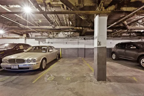 $180,000 | 56 Doyer Avenue, Unit 6E, White Plains, NY 10605