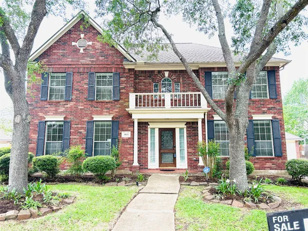 $479,500 | 3602 Garrettsville Drive, Pearland, TX 77584