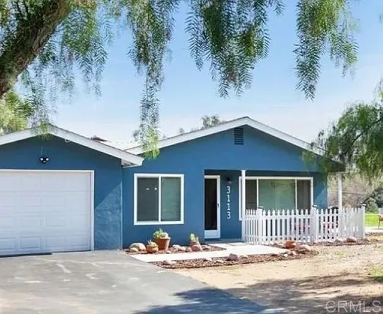 $3,295 | 3113 Pine Lane, Spring Valley, CA 91978