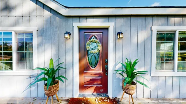 $1,099,000 | 380 Irwin Lane, Santa Rosa, CA 95401