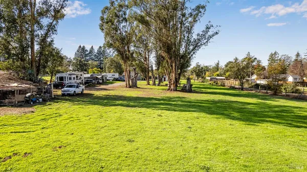 $1,099,000 | 380 Irwin Lane, Santa Rosa, CA 95401