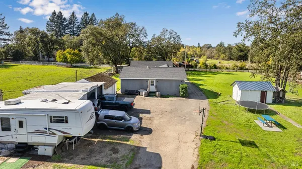 $1,099,000 | 380 Irwin Lane, Santa Rosa, CA 95401