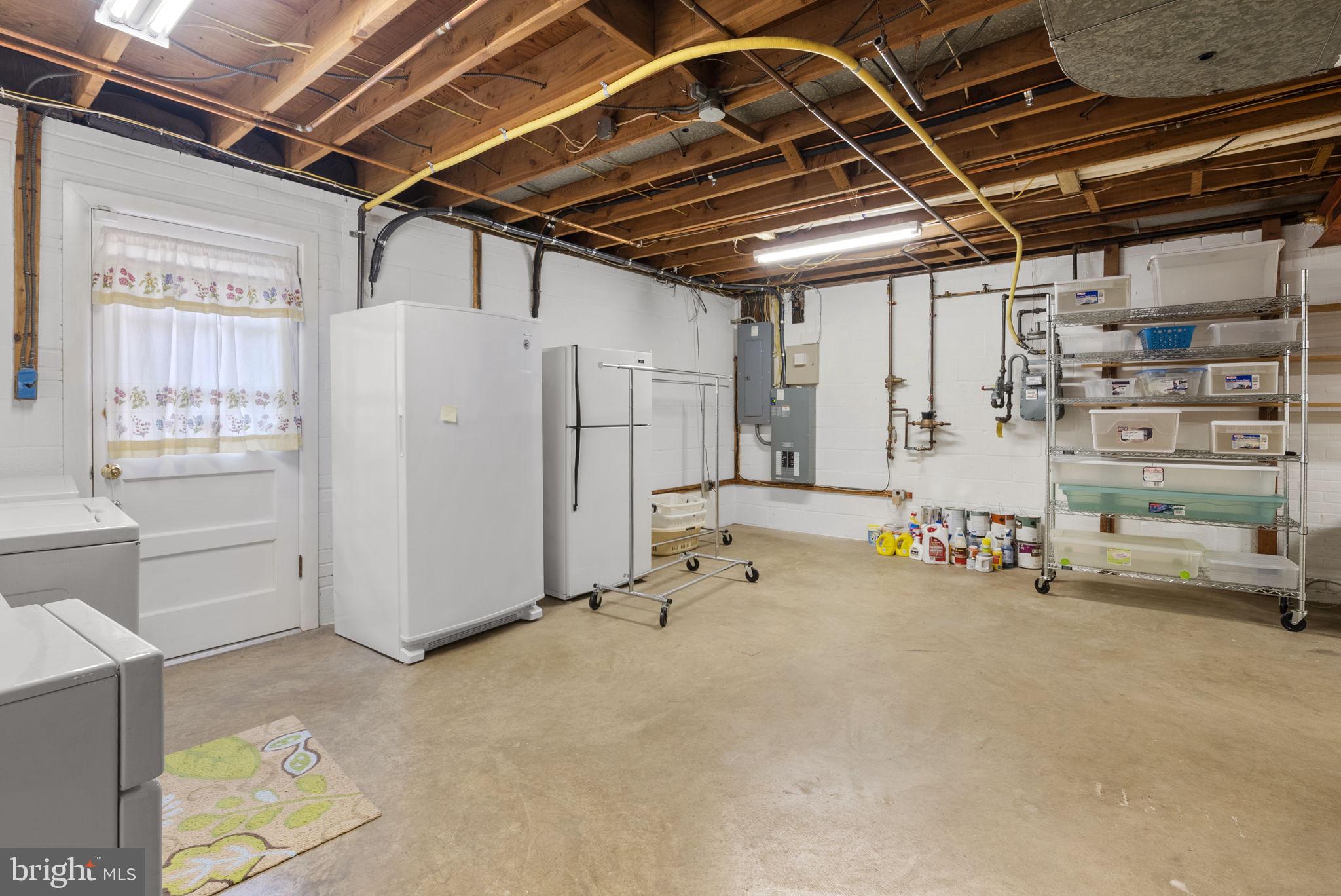 3905 Harrison Road Beltsville, MD 20705 - Photo 27 of 36