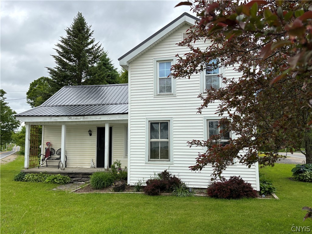 5123 Military Road Russia, NY 13431 - Photo 3 of 34