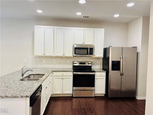 $1,900 | 256 Highland Pointe Circle East, Dawsonville, GA 30534