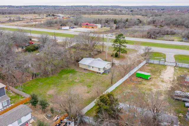 $399,905 | 262 Highway 290 Highway East, Elgin, TX 78621