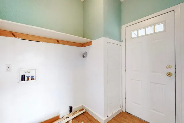 $399,905 | 262 Highway 290 Highway East, Elgin, TX 78621