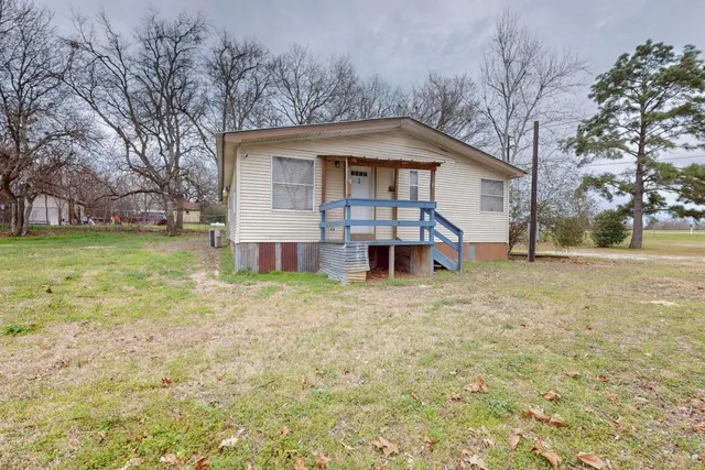 $399,905 | 262 Highway 290 Highway East, Elgin, TX 78621