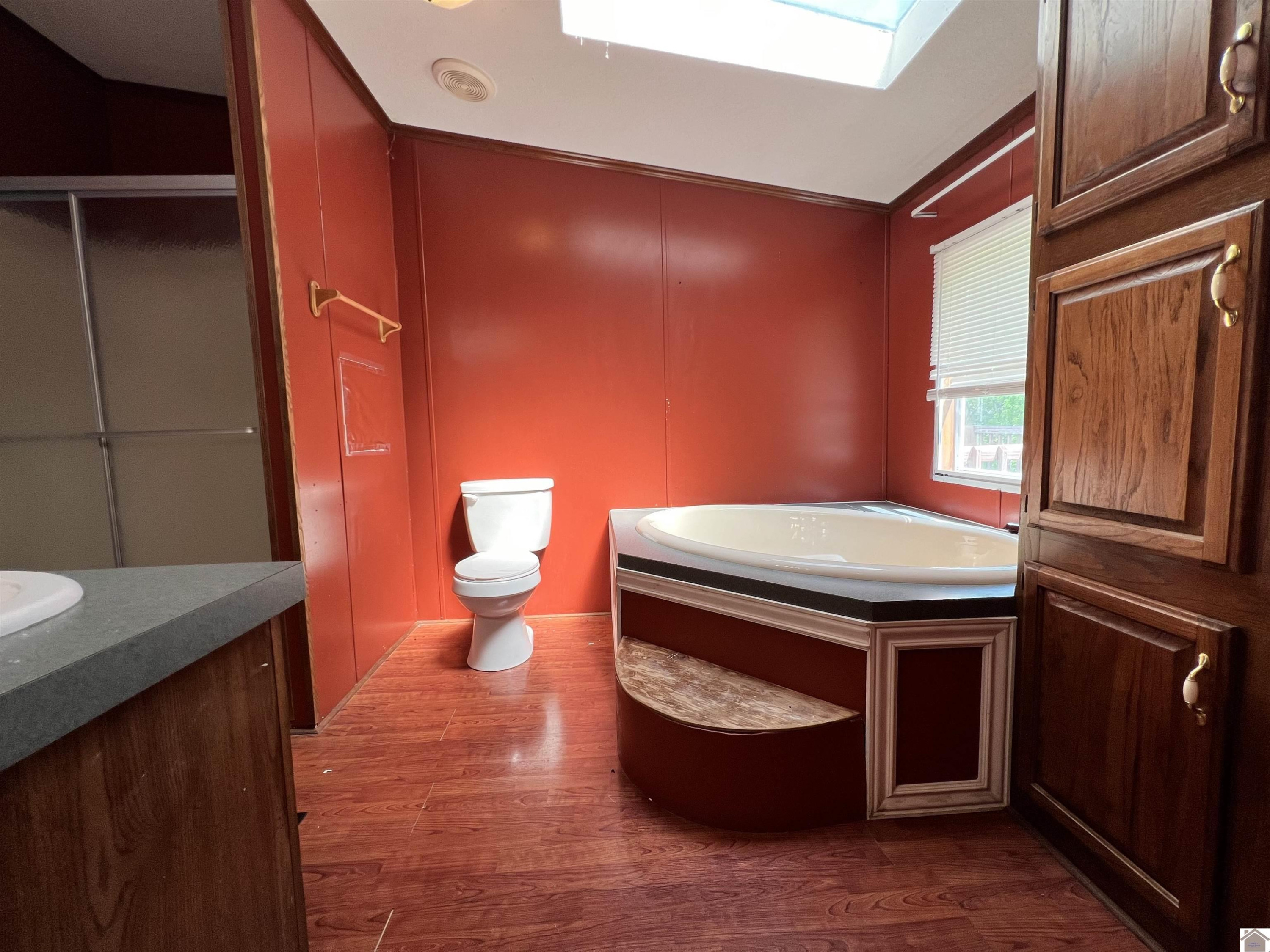 5392 New Providence Road Hazel, KY 42049 - Photo 12 of 28 Primary Bath