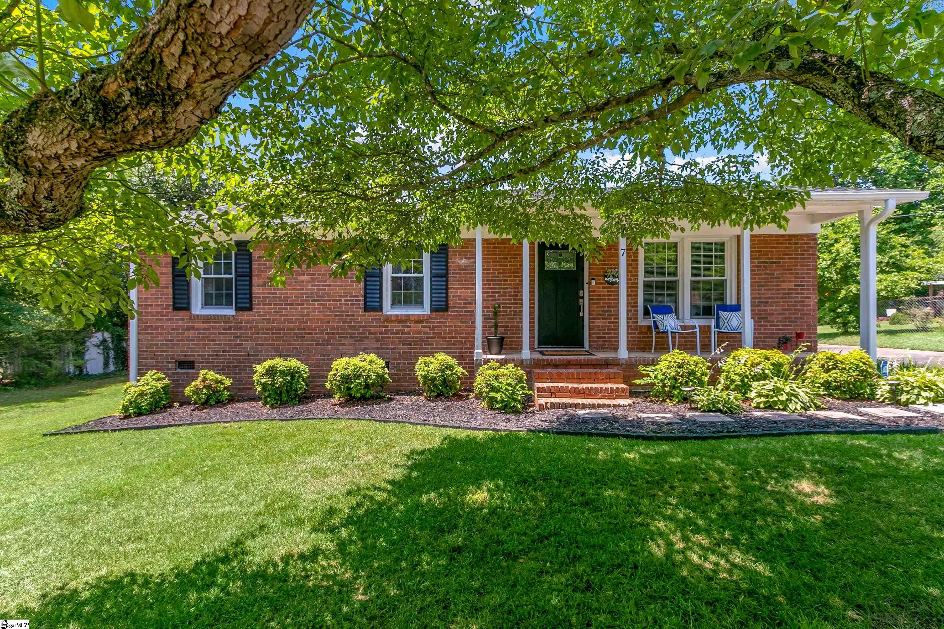 7 Cox Street Travelers Rest, SC 29690 - Photo 1 of 36 Gallery Image 1