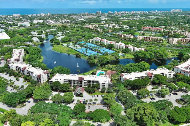 $1,950 | 1915 Lavers Circle, Unit E211, Delray Beach, FL 33444