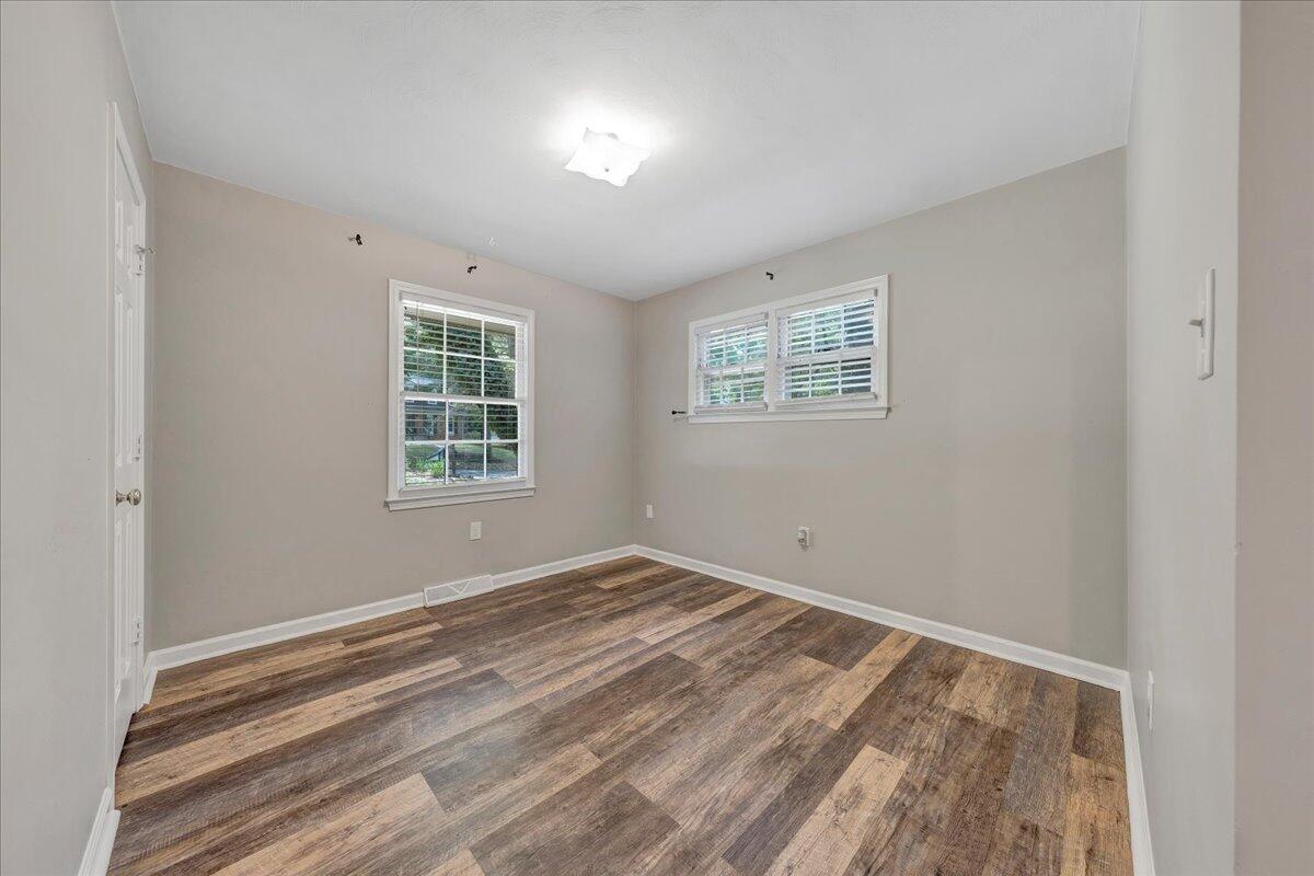 3439 Meadowlark Road Roanoke, VA 24018 - Photo 20 of 37 20-MIB07901