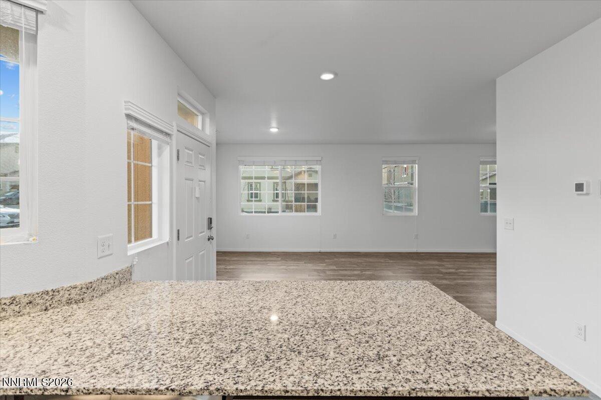 9600 Windjammer Way Reno, NV 89506 - Photo 16 of 52 40-Living to Kitchen