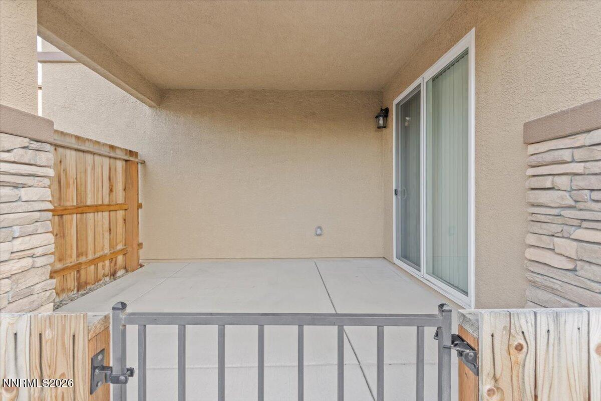 9600 Windjammer Way Reno, NV 89506 - Photo 24 of 52 09-Back Patio