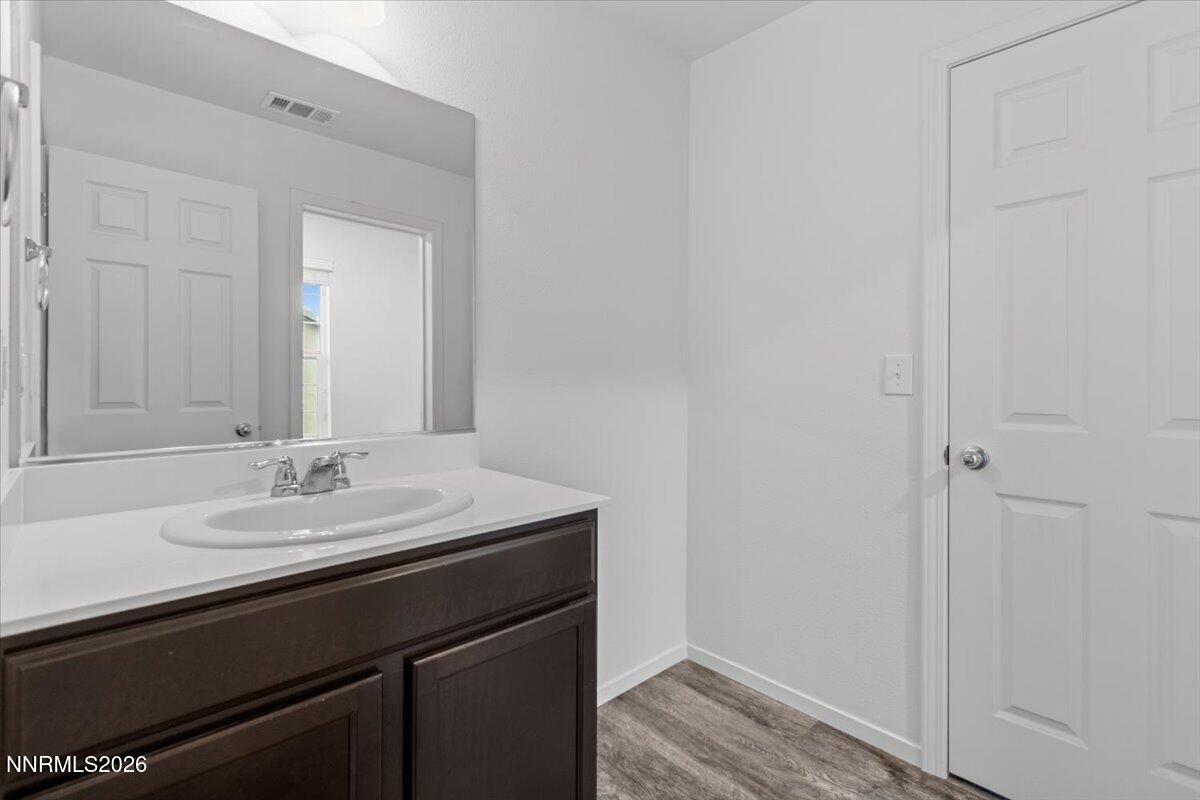 9600 Windjammer Way Reno, NV 89506 - Photo 34 of 52 12-Bath 1