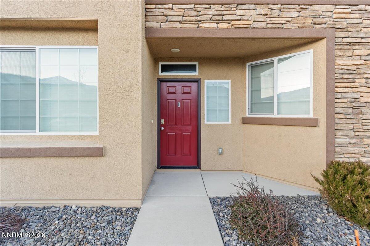 9600 Windjammer Way Reno, NV 89506 - Photo 5 of 52 21-Entry