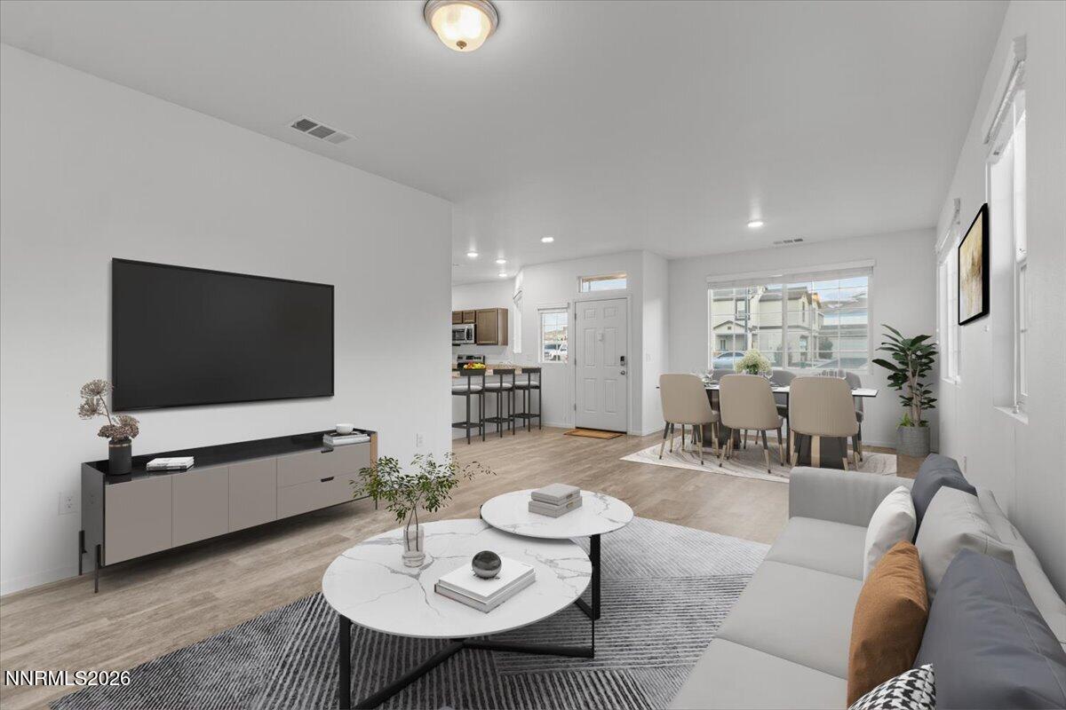 9600 Windjammer Way Reno, NV 89506 - Photo 6 of 52 52-Living